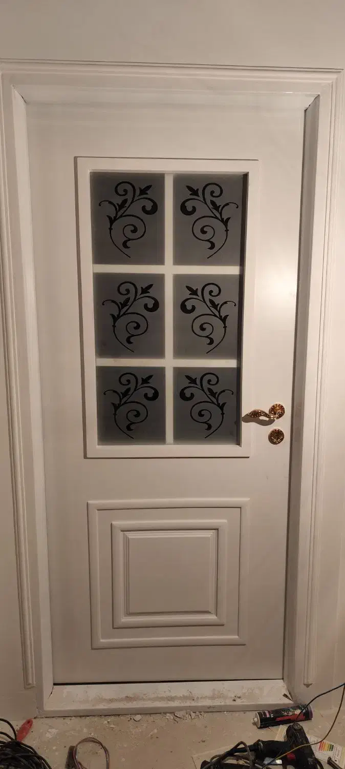 نصاب درب چوبی|خدمات پیشه و مهارت|کرمانشاه, |دیوار