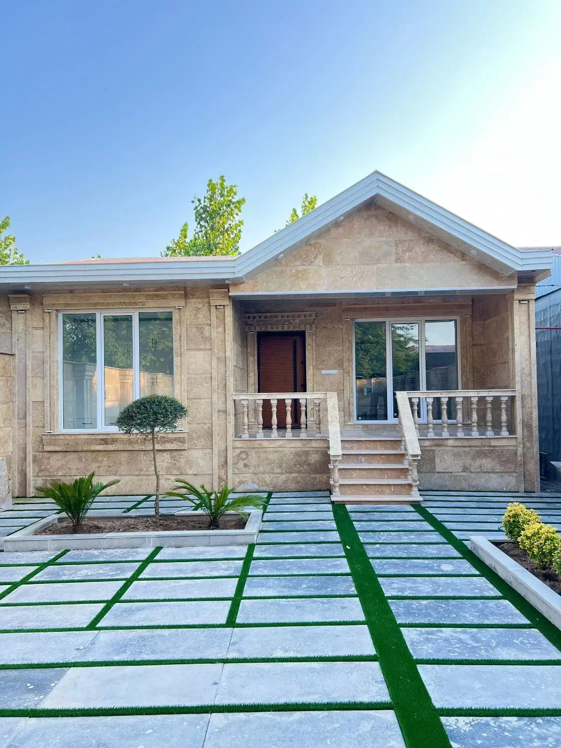 ویلا رومی ۳۲۰ متری در خشکبیجار زیباکنار|فروش خانه و ویلا|رشت, دیلمان|دیوار