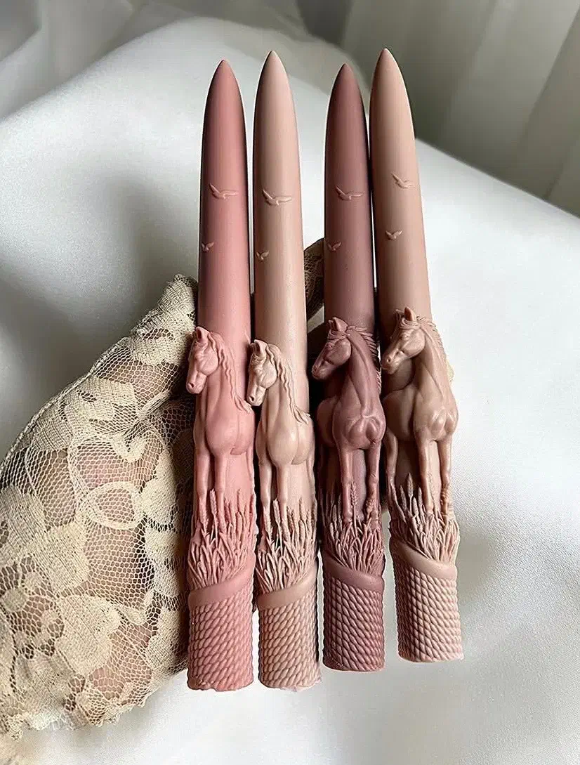 شمع قلمی نماد سال ۱۴۰۵|صنایع دستی و سایر لوازم تزئینی|رشت, نامجو|دیوار