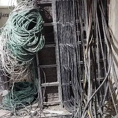 برقکار نیمه ماهر|استخدام معماری، عمران و ساختمانی|تهران, سعادتآباد|دیوار