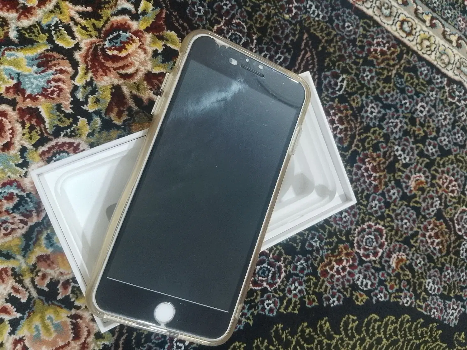 iphone8+|موبایل|هشتگرد, شهرک وحدت|دیوار
