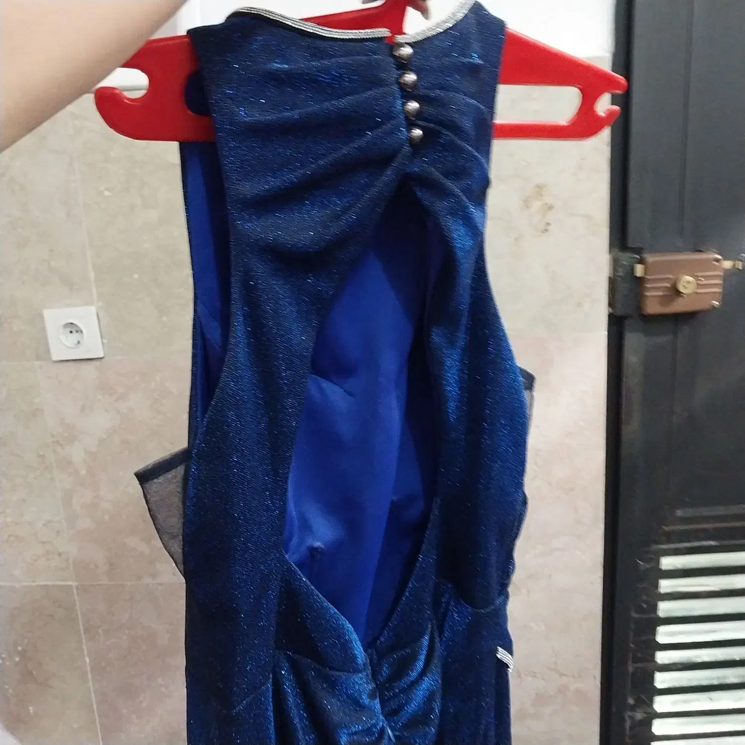 لباس مجلسی بلند شیک وتمیز|لباس|دماوند, دماوند|دیوار