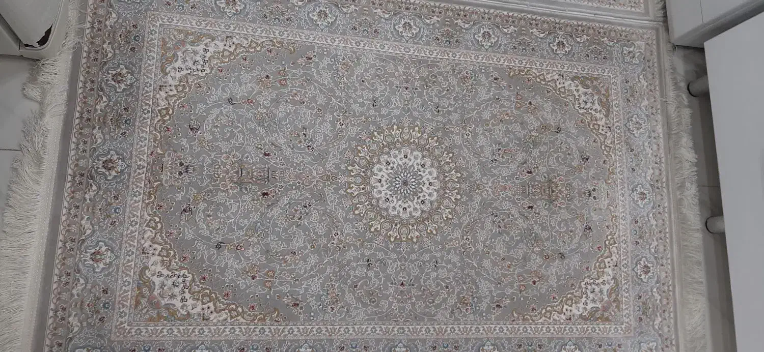 قالیچه بسیار زیبا|فرش|تهران, خانی آباد نو جنوبی|دیوار