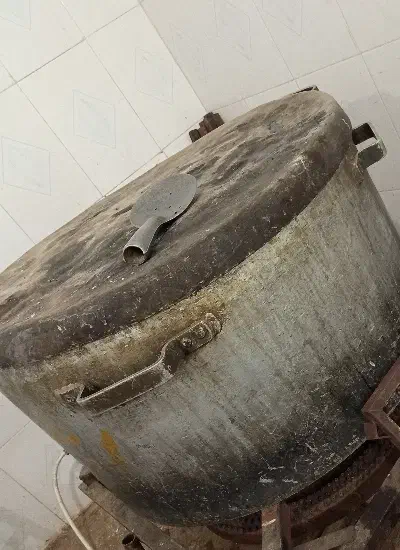 وسایل آشپزخانه|ظروف پخت‌وپز|تربت‌حیدریه, پائین ولایت|دیوار