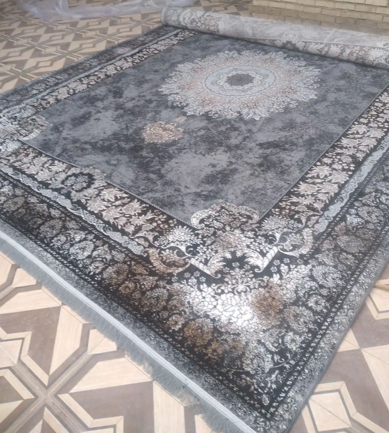 اطمینان فرش،کاشان|فرش|امیدیه, |دیوار