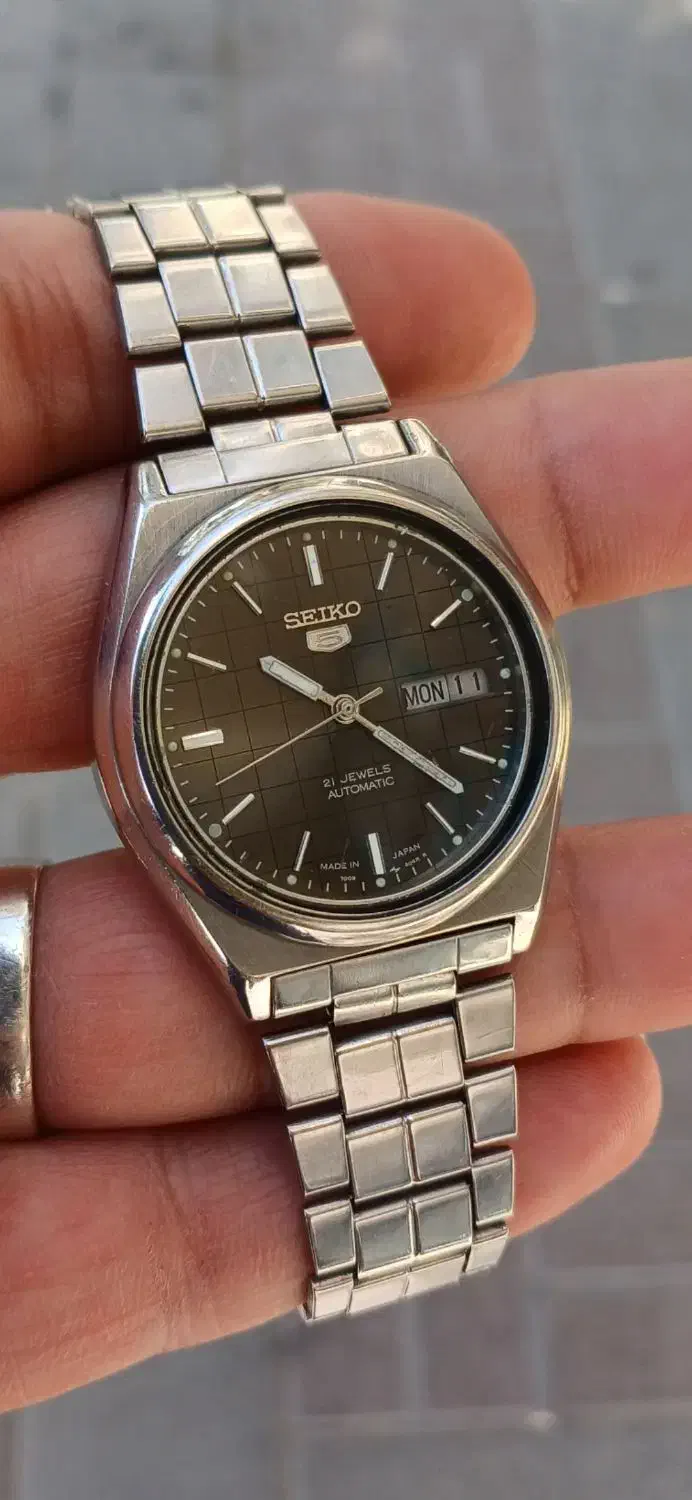 تعدادی ساعت سیکو۵ اتومات اصل ژاپن و یک عدد رولکس|ساعت|مشهد, تلگرد|دیوار