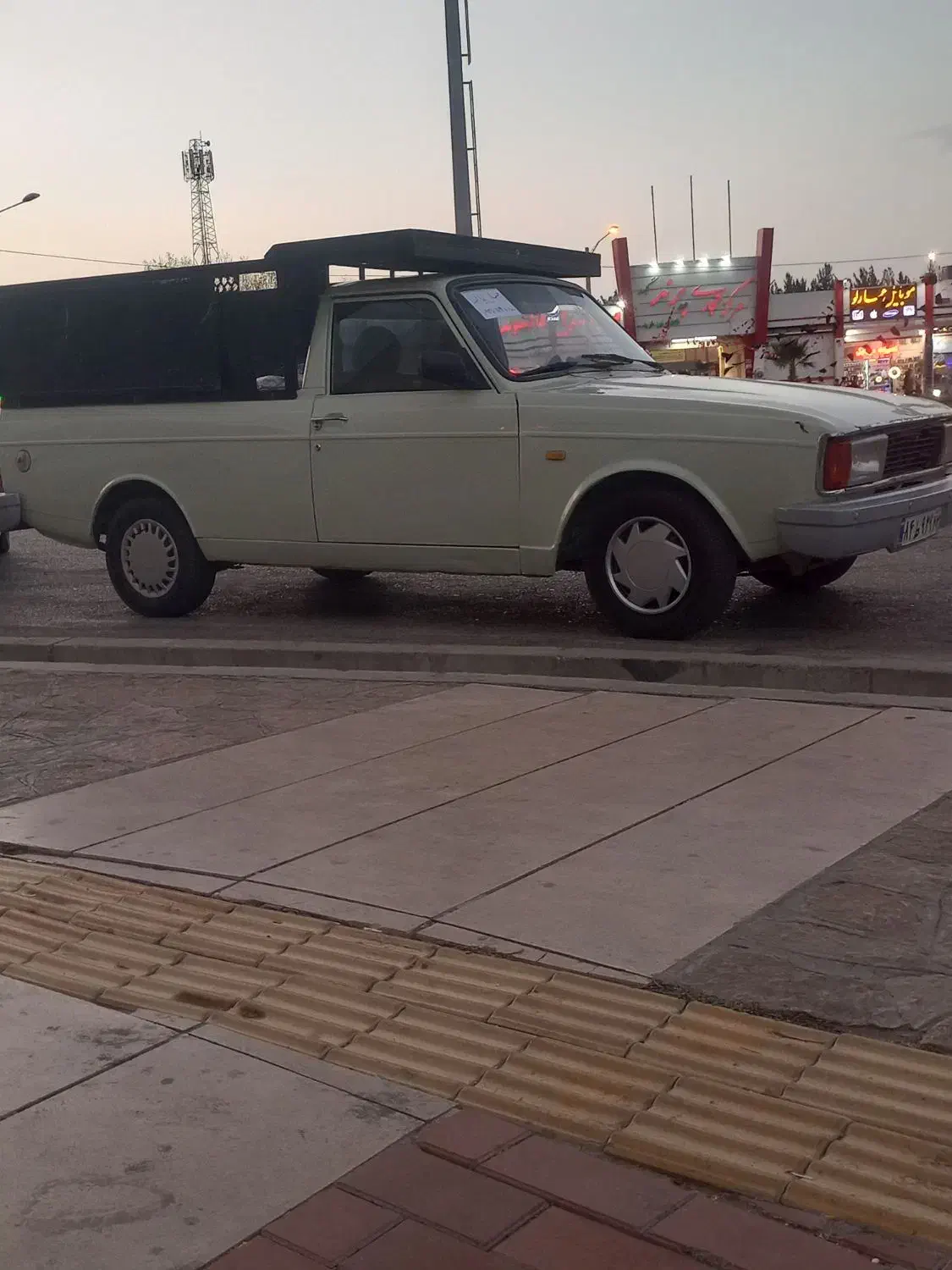 فروش پیکان وانت|خودرو سواری و وانت|گلبهار, شهر جدید گلبهار|دیوار