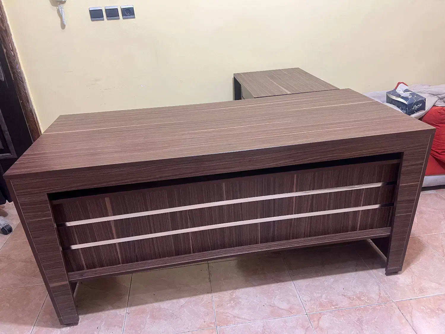 میز اداری L  ام دی اف|دفتر کار|رشت, سعدی (تختی)|دیوار