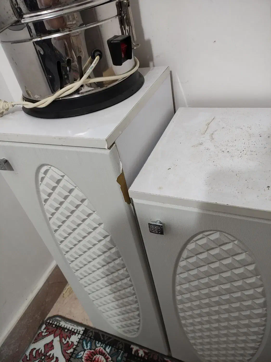 جاکفشی و میز ارایشی|جاکفشی، کمد، دراور|رشت, نخودچر|دیوار