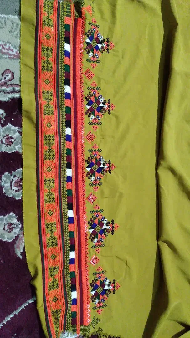 دوچگر موسوم|لباس|ایرانشهر, |دیوار