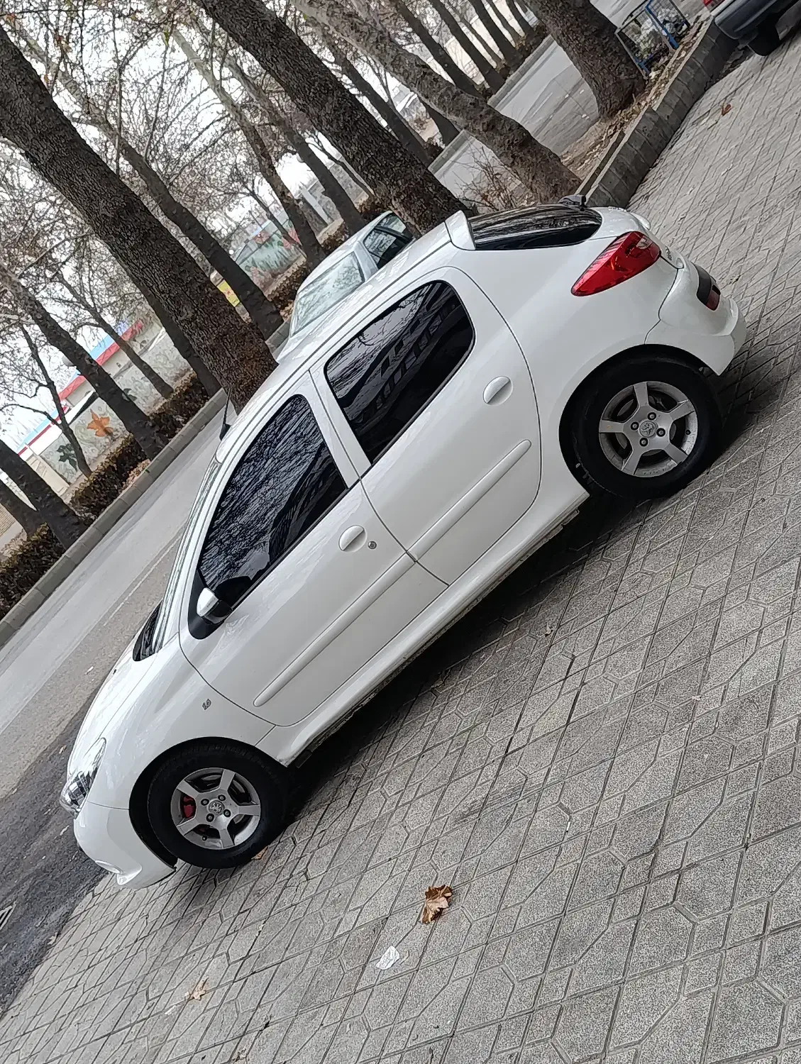 ۲۰۷ مدل ۹۷|خودرو سواری و وانت|مراغه, |دیوار