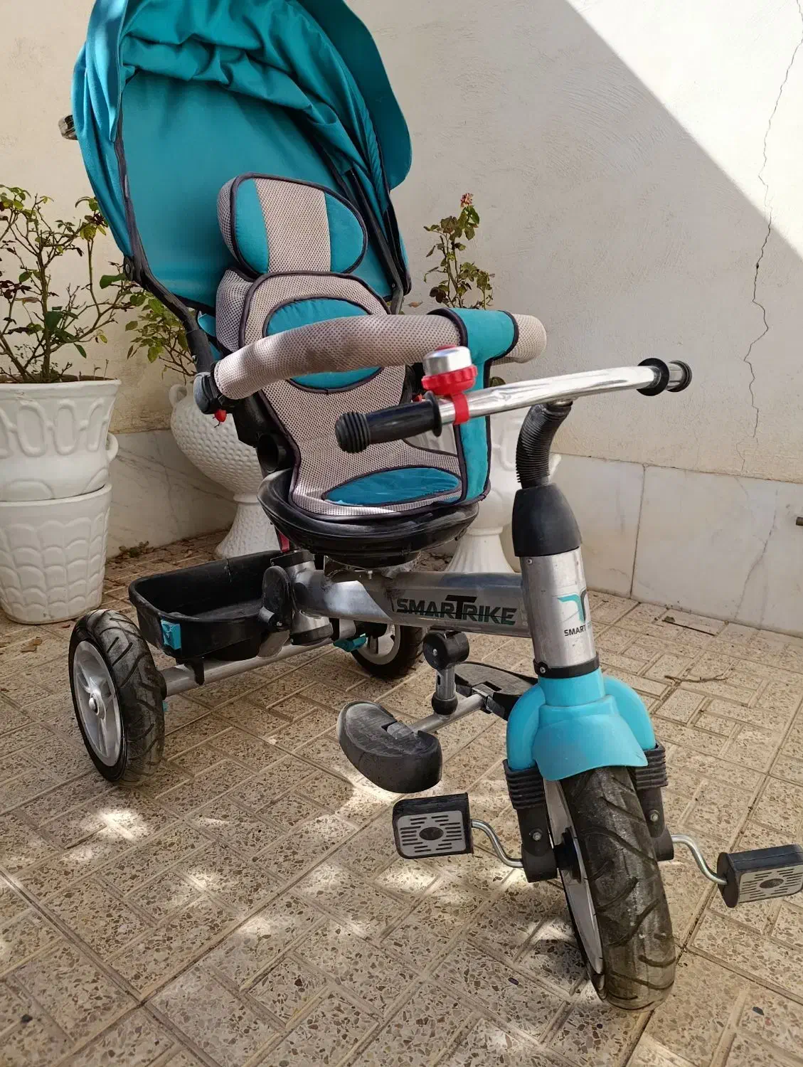 سه چرخه مادر و کودک|کالسکه و لوازم جانبی|شبستر, |دیوار