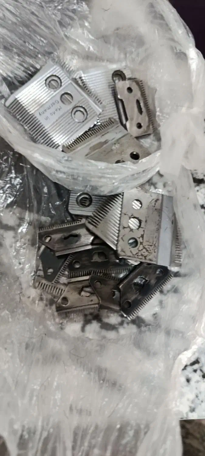 ماشین موزر ومقداری تیغ ماشین|آرایشی، بهداشتی، درمانی|سراوان, |دیوار