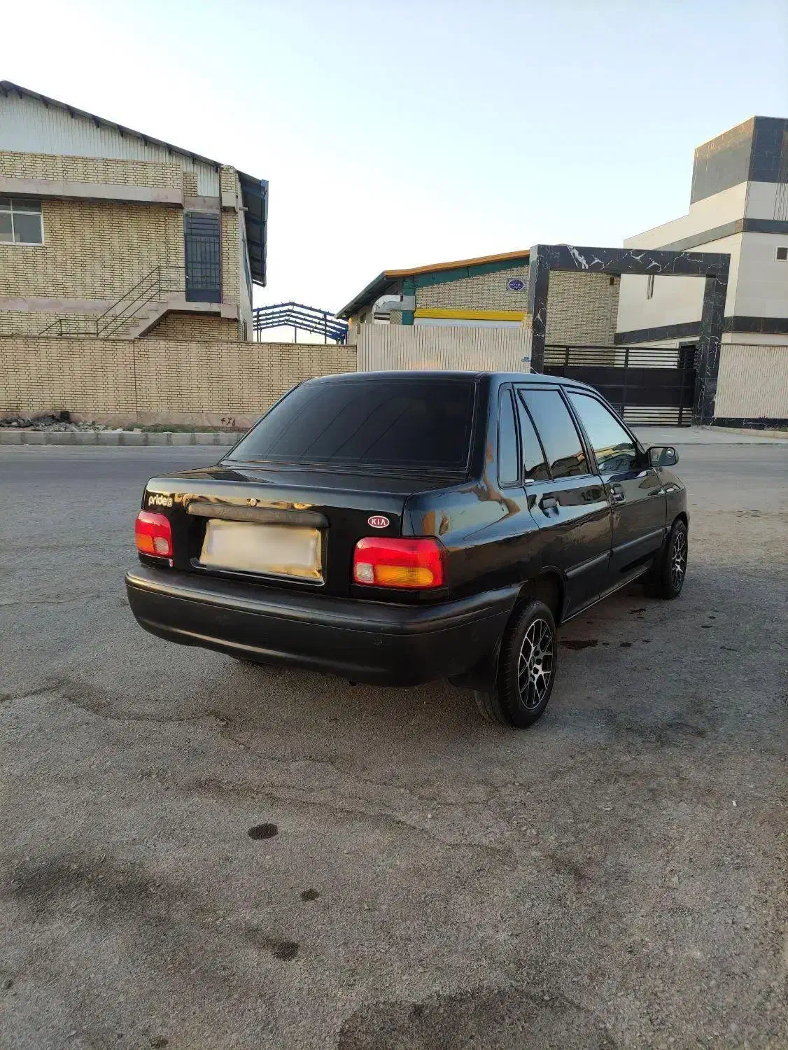 پراید|خودرو سواری و وانت|شاهین‌شهر, خانه کارگر|دیوار