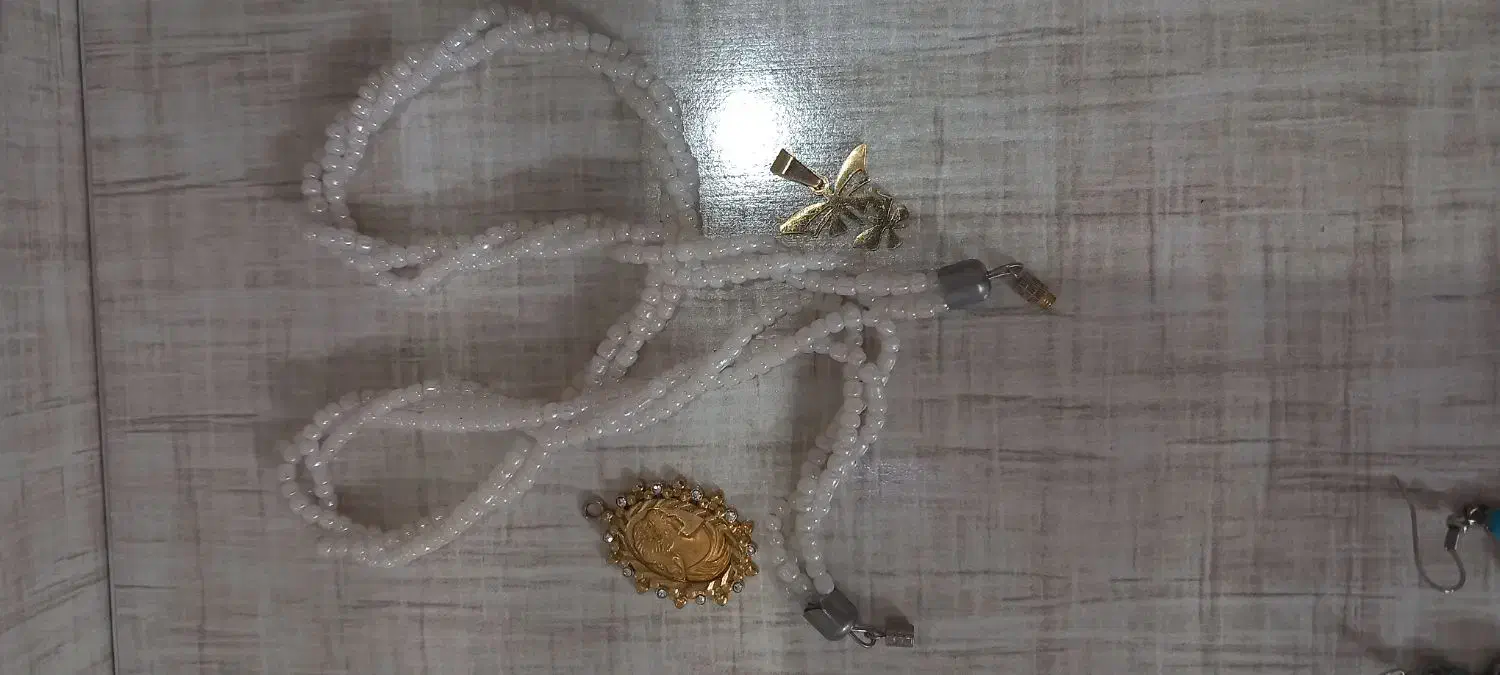 گردنبند مروارید وپلاک|بدلیجات|اردکان, |دیوار