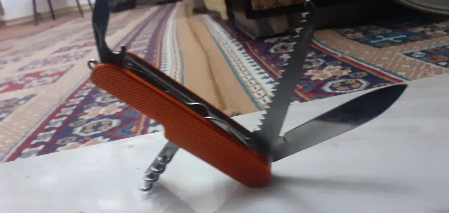 چاقو ده کاره|کلکسیون و سرگرمی|قم, نیروگاه|دیوار