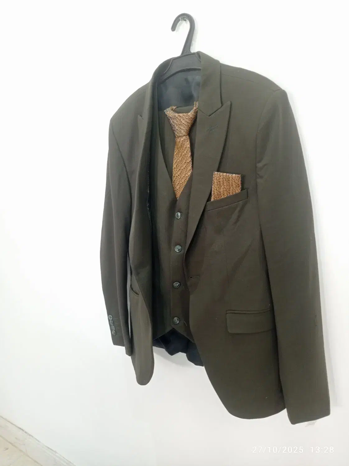 کت و شلوار (جلیقه)|لباس|خمین, |دیوار