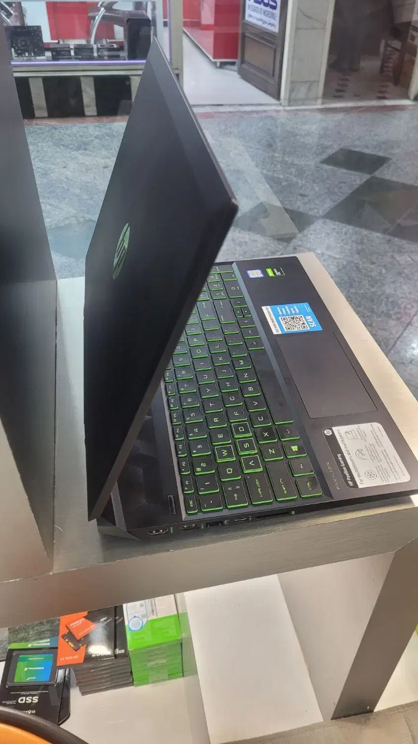 فروش انواع لپ تاپ های گیمینگ و طراحی و رتدر|رایانه همراه|تبریز, |دیوار