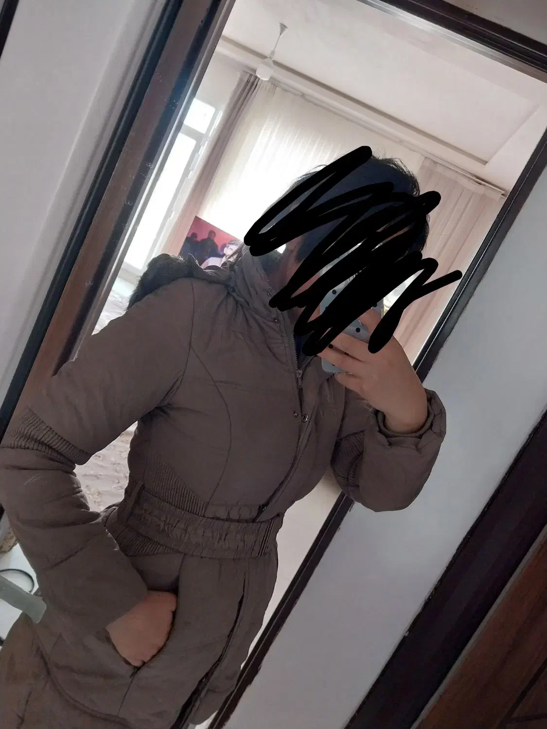 کاپشن|لباس|سنندج, |دیوار