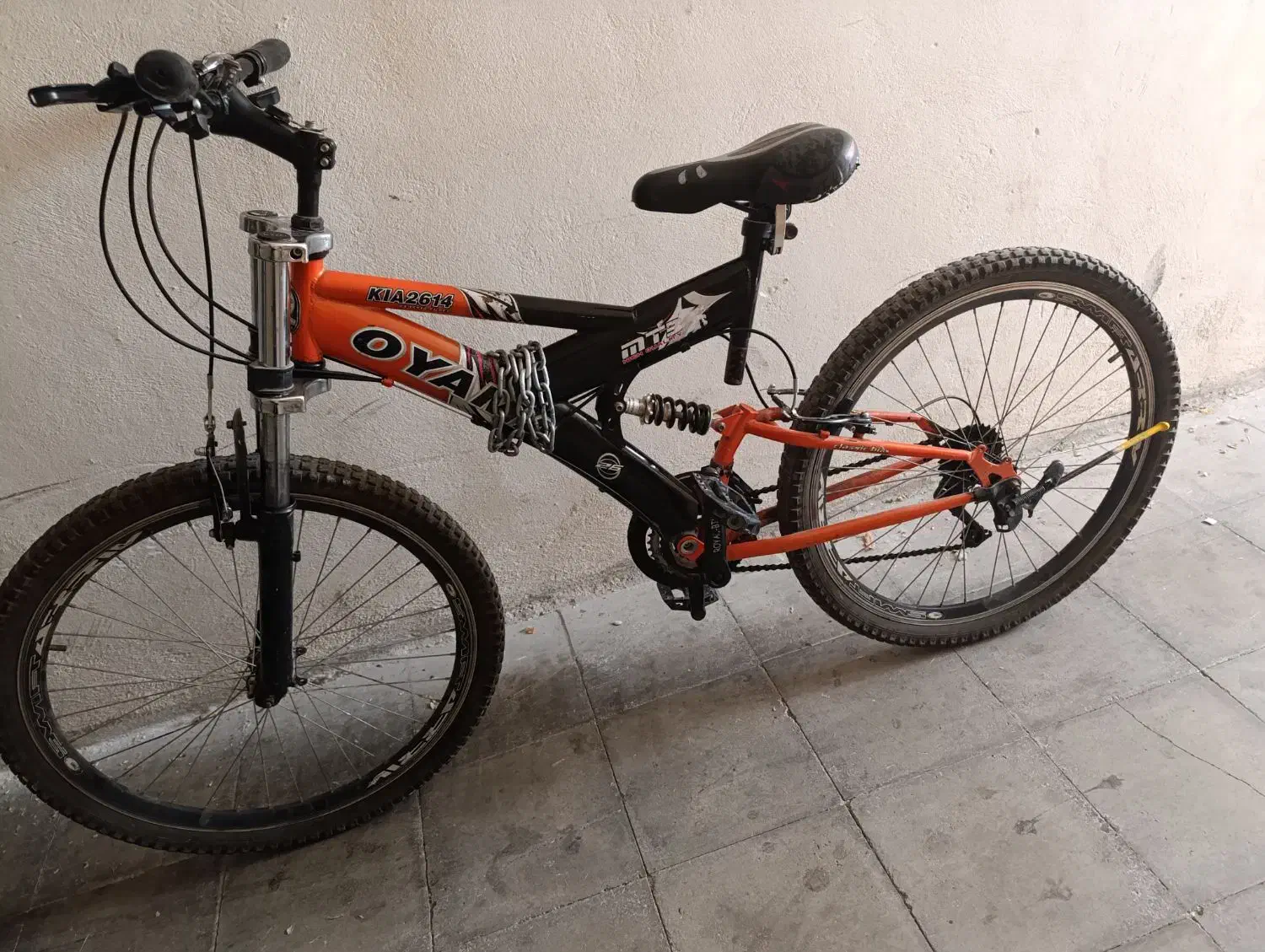 دوچرخه 26|دوچرخه، اسکیت، اسکوتر|صدرا-فارس, فاز ۲|دیوار