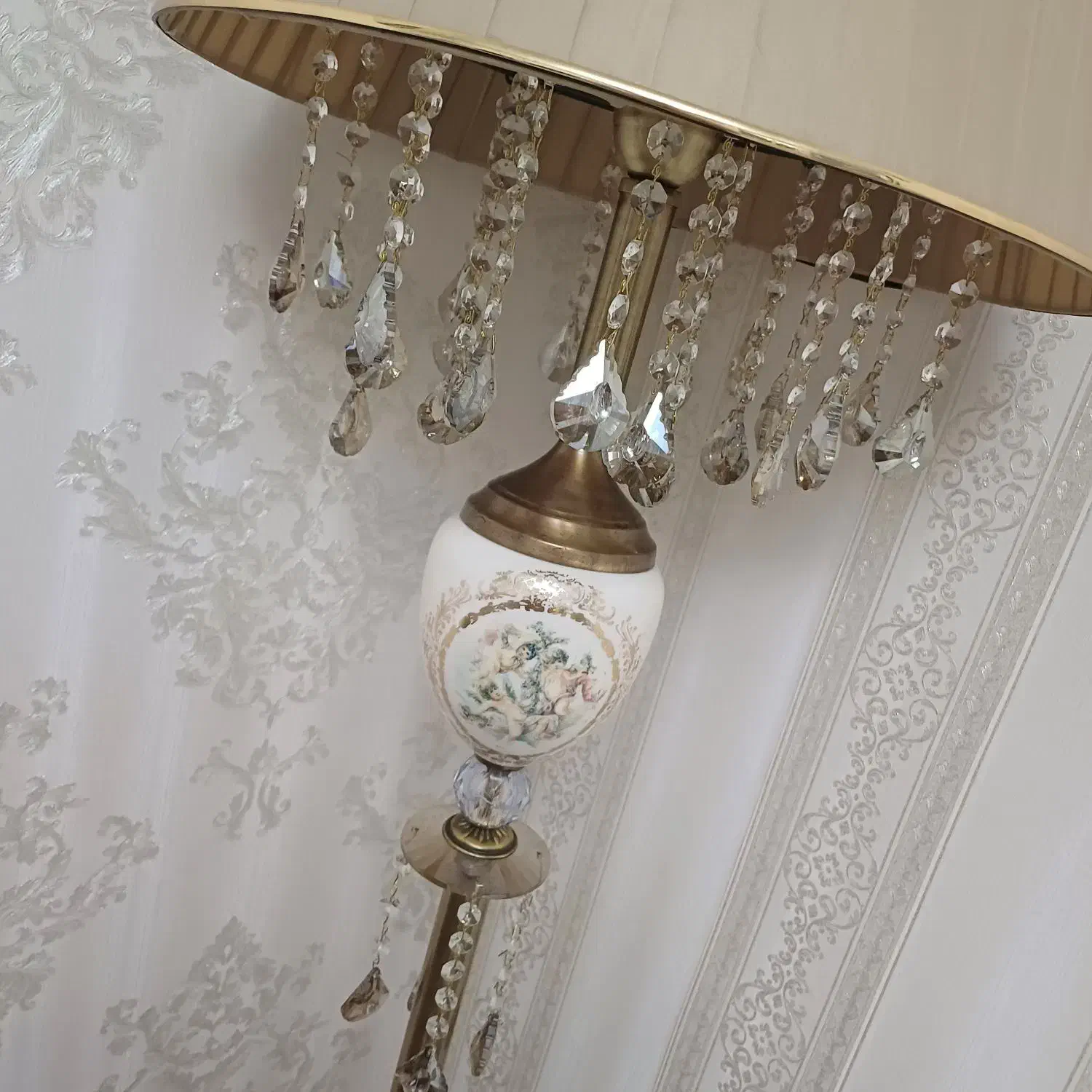 آباژور|چراغ خواب و آباژور|باقرشهر, |دیوار