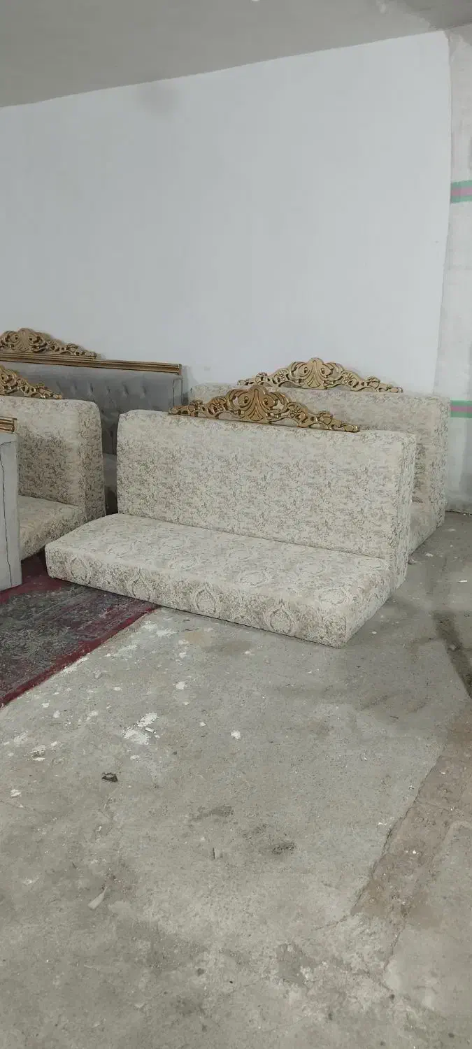 مبل.عربی .6عدد کاناپه .|مبلمان خانگی و میز عسلی|تهران, شهید رجایی|دیوار