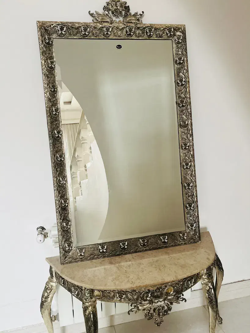 اینه دوتا شعمدان و ساعت وسط دوتا شمعدون میخوره|آینه|رفسنجان, |دیوار