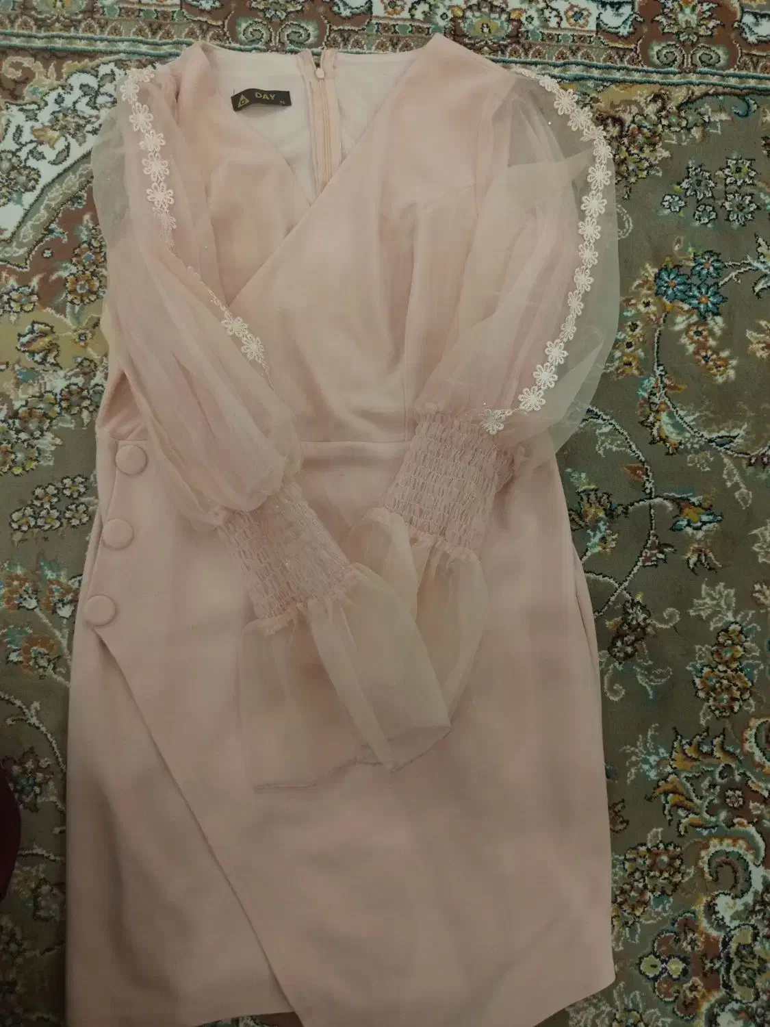 لباس شب|لباس|فردیس, قریشی|دیوار