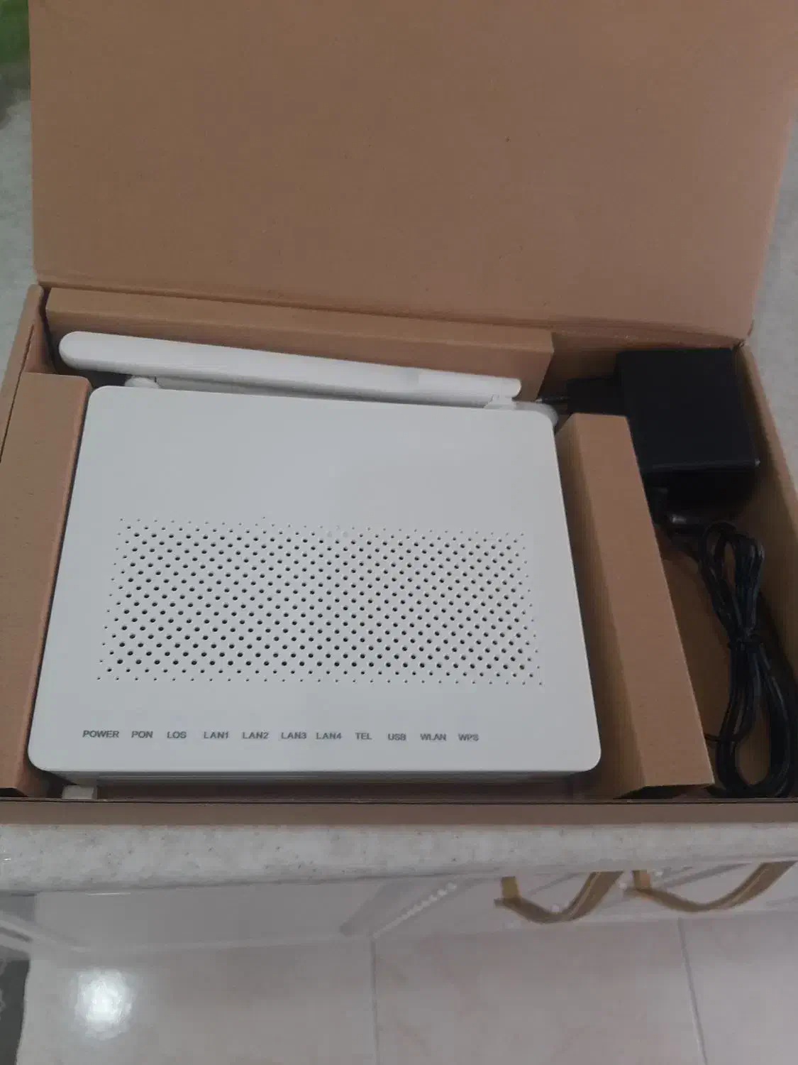 مودم روتر فیبر نوری  اکبند و به برق نخورده   wifi|مودم و تجهیزات شبکه|اندیشه, اندیشه فاز ۱|دیوار