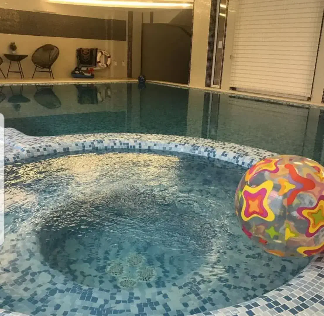 سرامیک کاری استخر جکوزی|خدمات پیشه و مهارت|خرم‌آباد, |دیوار