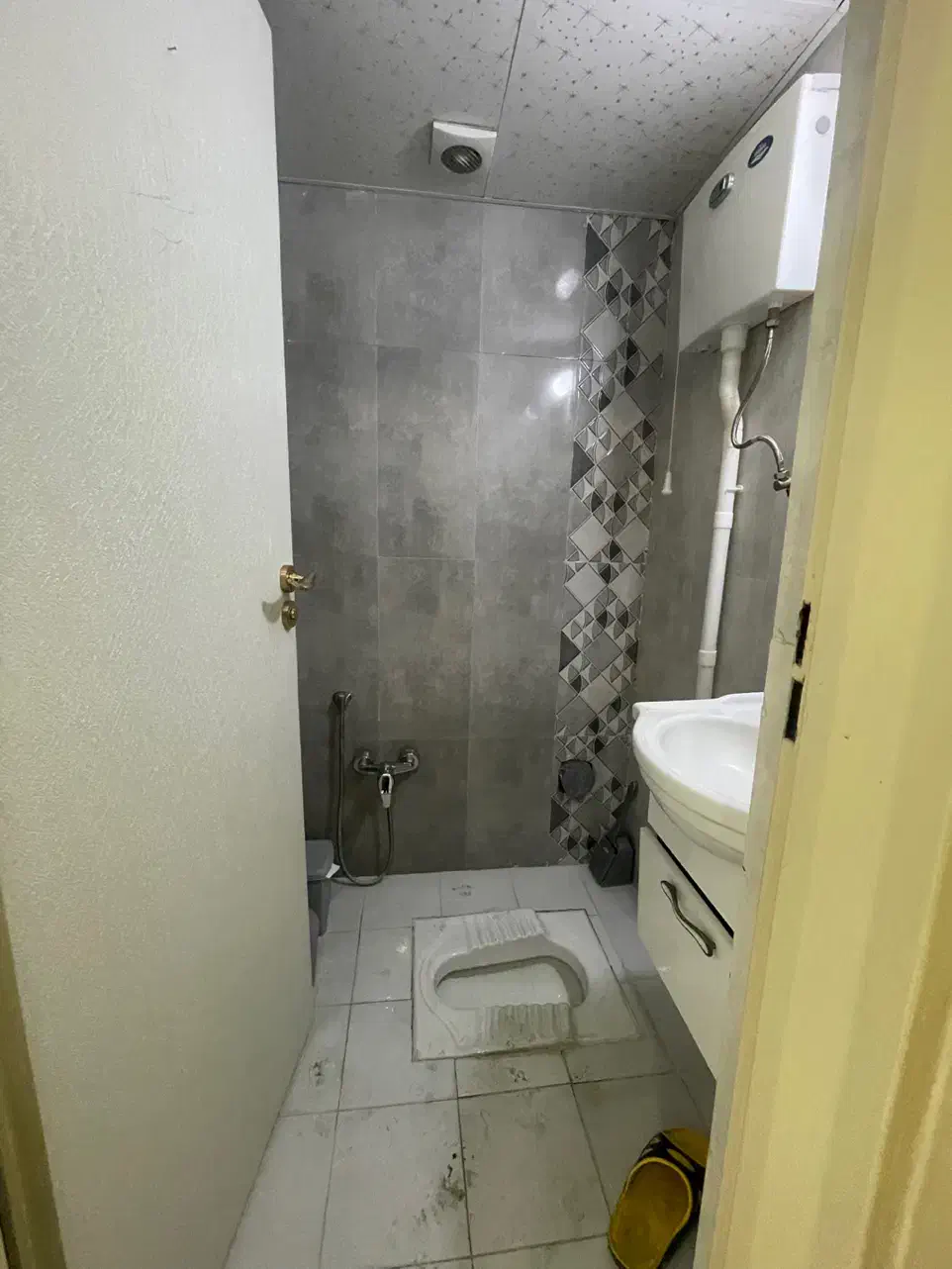 رهن ۹۰ متر/فول امکانات/دامپزشکی/نوساز/فرصت محدود