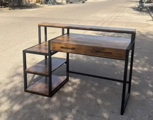 ساخت انواع میز و رگال لباس|میز تحریر و کامپیوتر|یزد, |دیوار