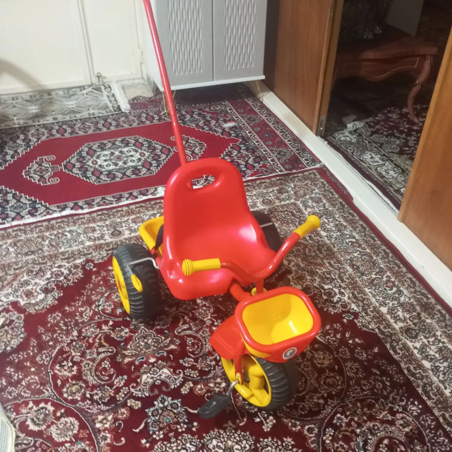 سه چرخه|اسباببازی بچه|تبریز, |دیوار