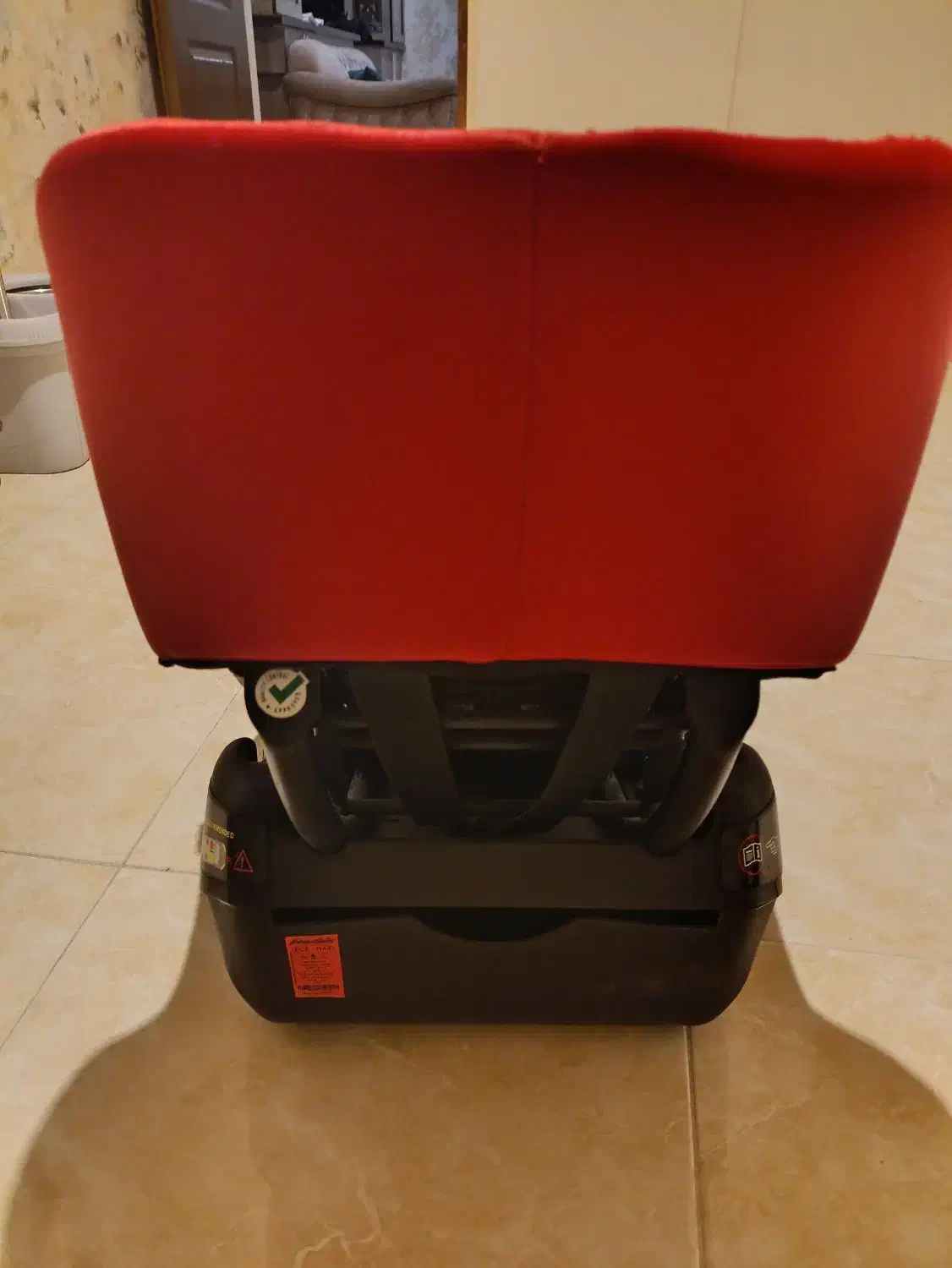 صندلی خودرو کودک آرتمن بی بی،|تخت و صندلی بچه|مشکین‌دشت, |دیوار