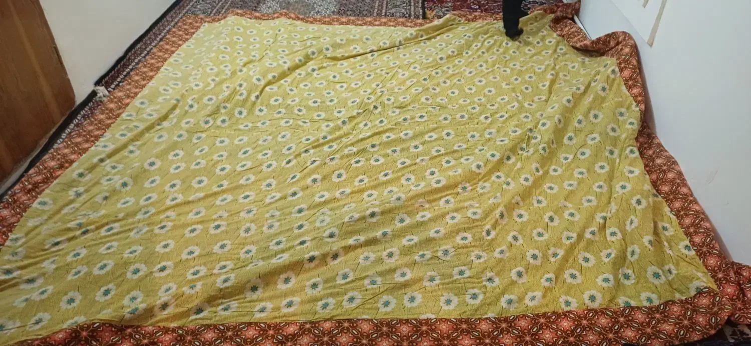 لحاف کرسی|رختخواب، بالش، پتو|سراب, |دیوار