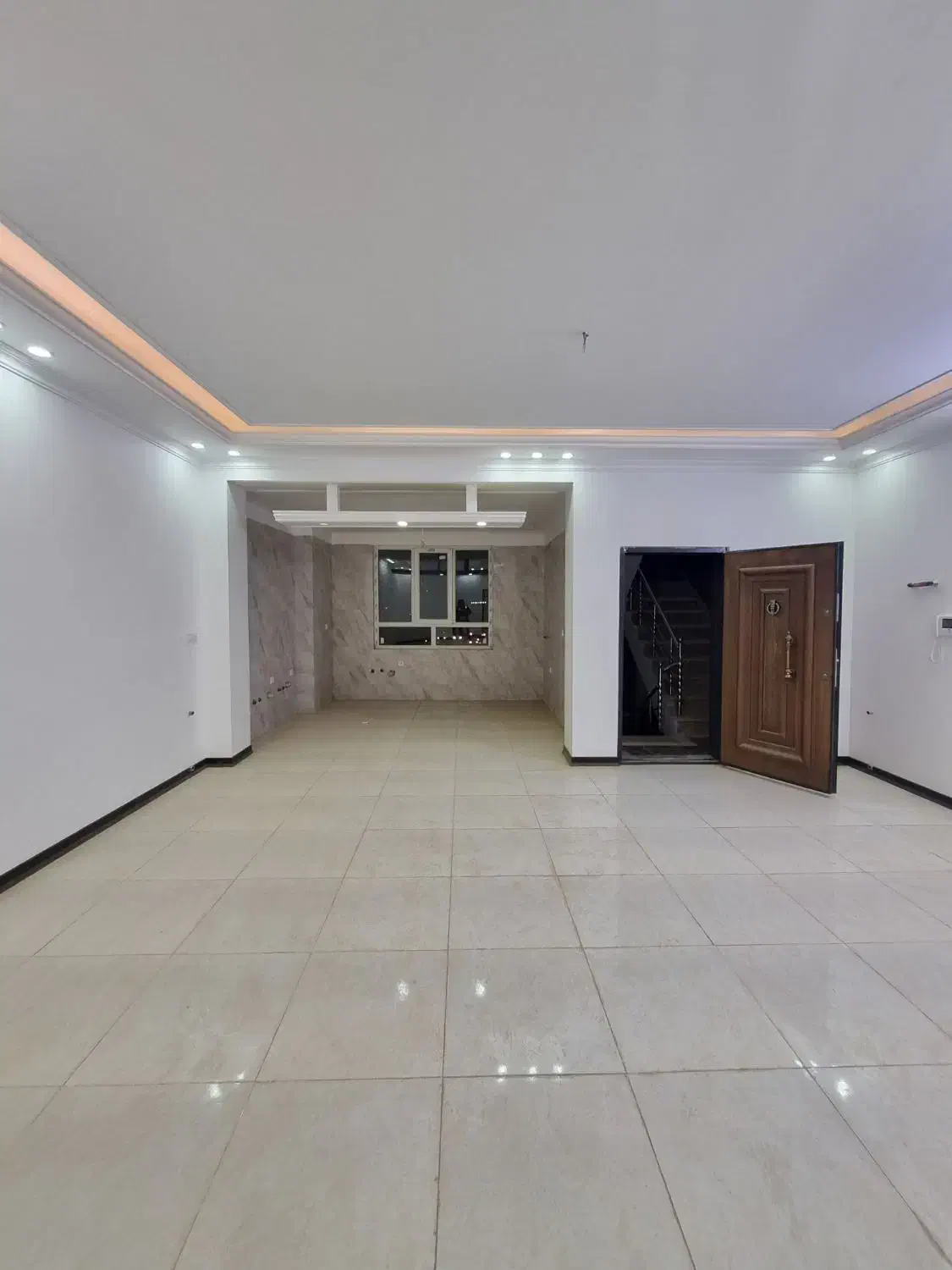 ویلایی ۱۲۰ متر جمهوری تقاطع نماز روبه فضای سبز|فروش خانه و ویلا|قم, یزدان‌شهر|دیوار