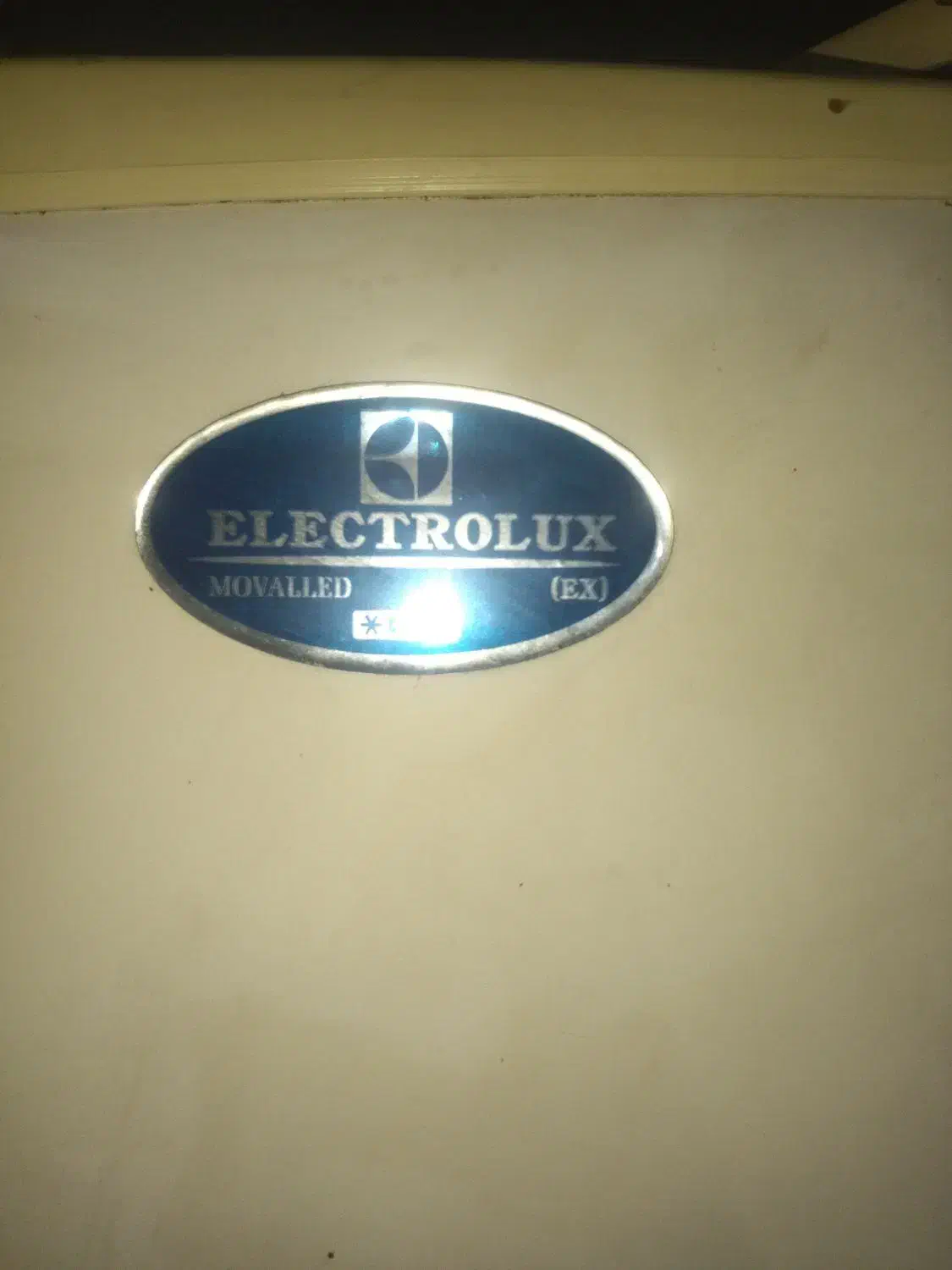 یخچال|یخچال و فریزر|انبارآلوم, |دیوار