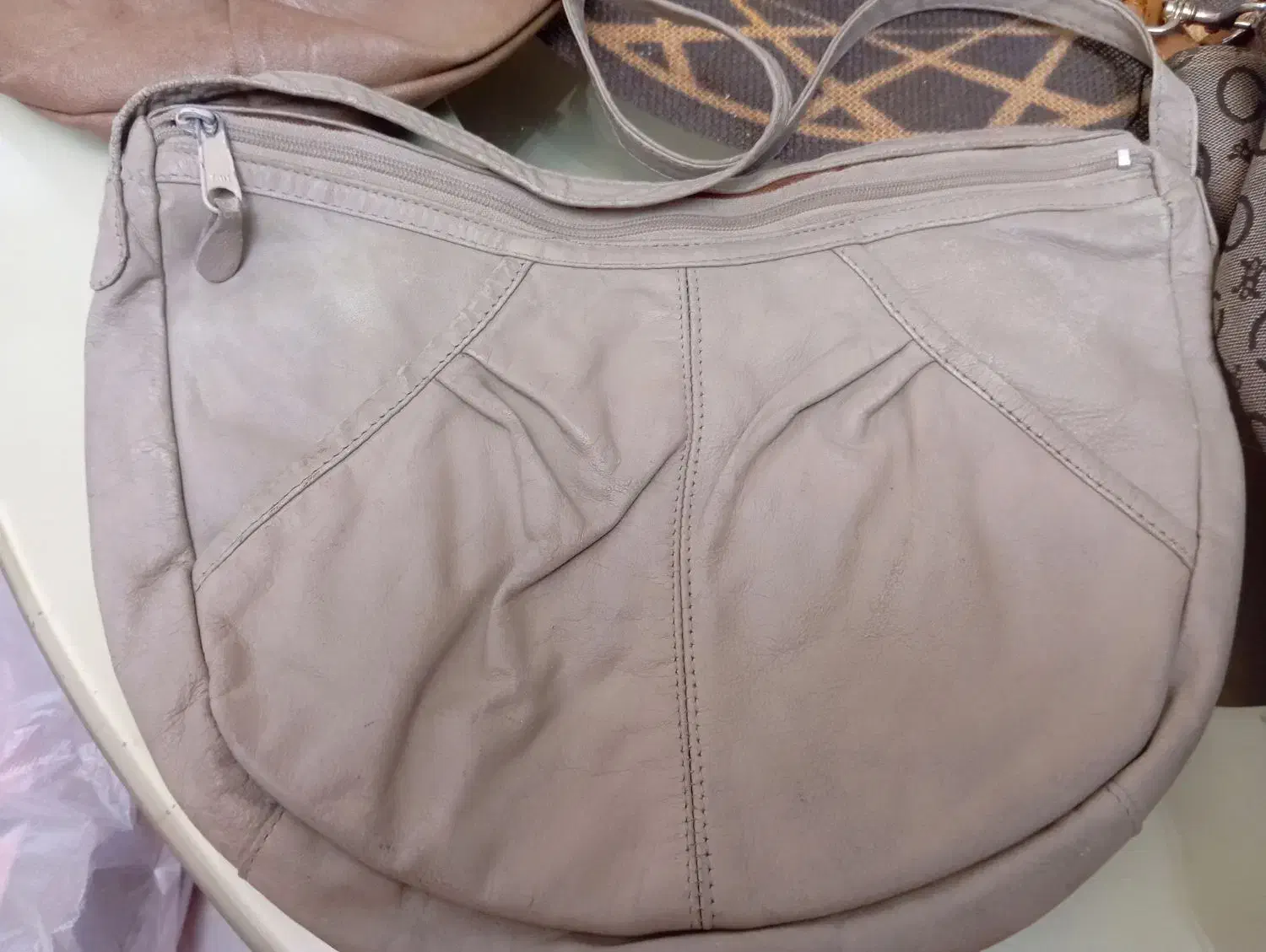 کیف کوله پشتی نایک و کیف رودوشی و صندل|کیف، کفش، کمربند|تهران, سبلان (لشگر)|دیوار