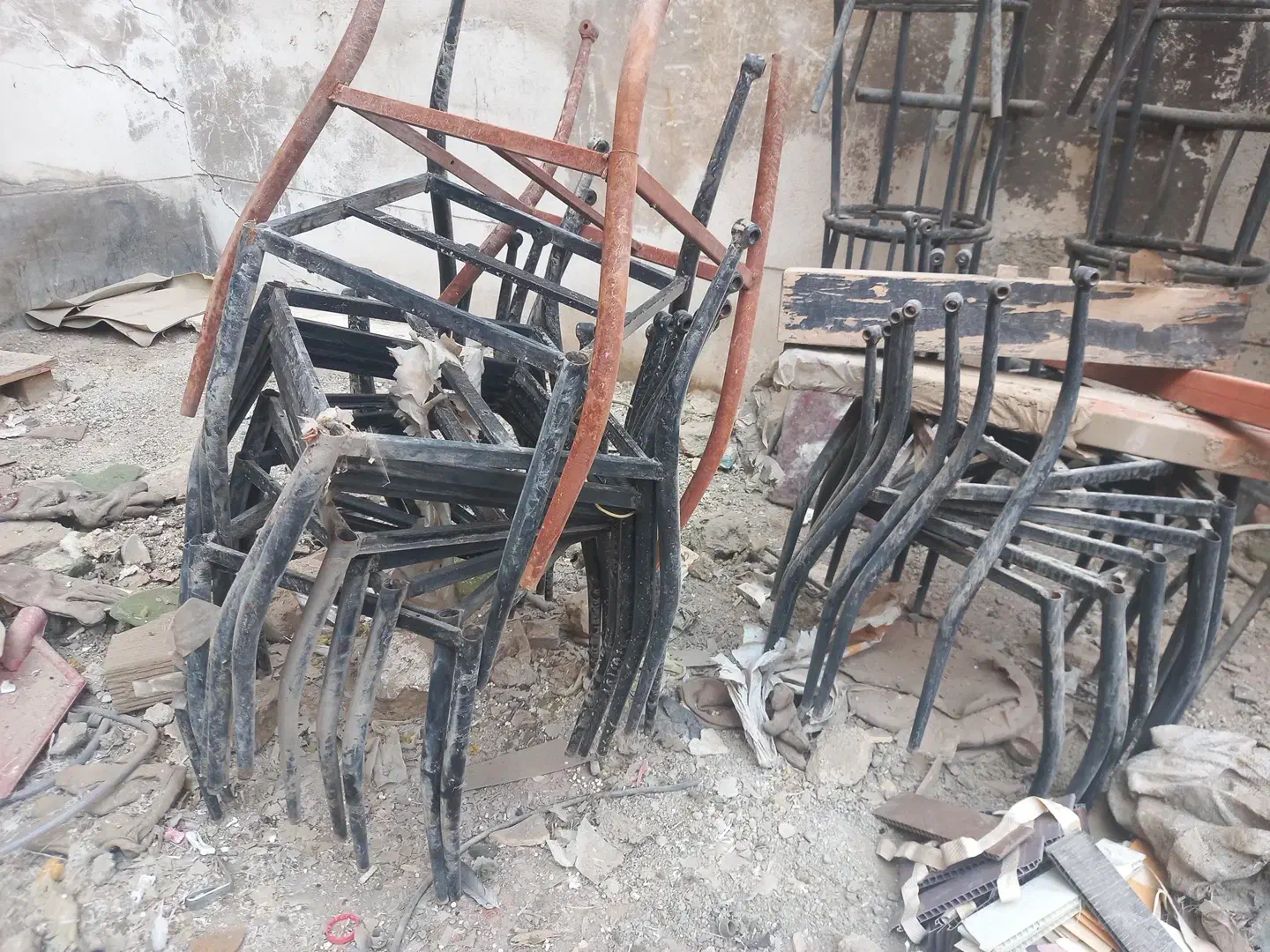 فروش صندلی اوپن چرم میز رستورانی تختخواب توافقی|فروشگاه و مغازه|قدس, شهر‌قدس|دیوار