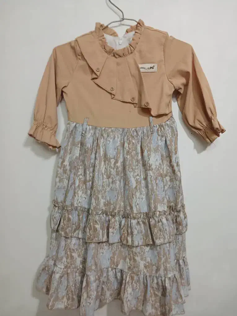 لباس وبافتنی|لباس|دلیجان, |دیوار