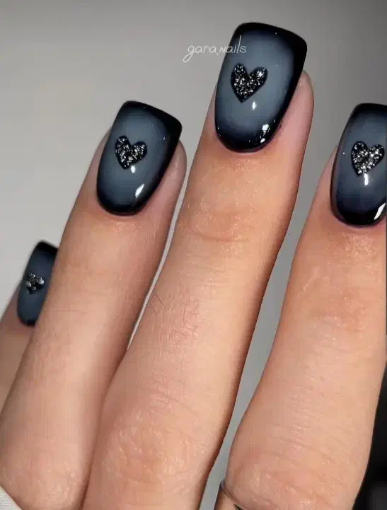 خدمات کاشت ناخن و اکستیشن مژه|خدمات آرایشگری و زیبایی|جیرفت, |دیوار