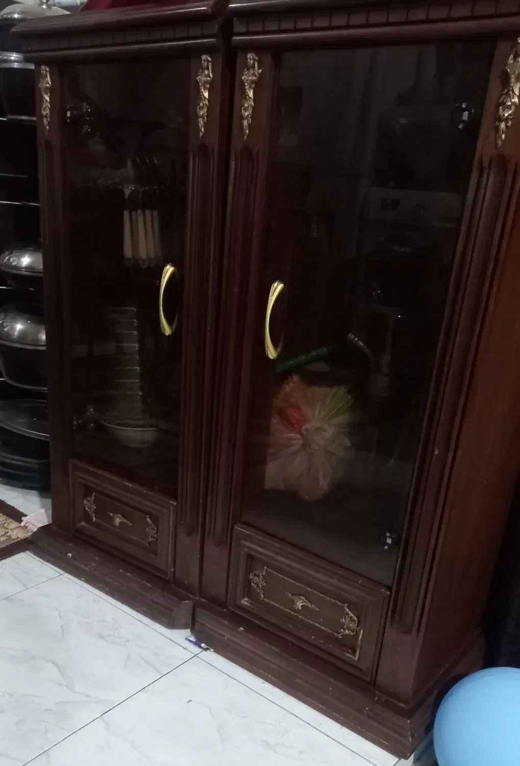 بوفه درحد نو ۶۵۰/۰۰۰تومان|بوفه، ویترین، کنسول|سمنان, |دیوار