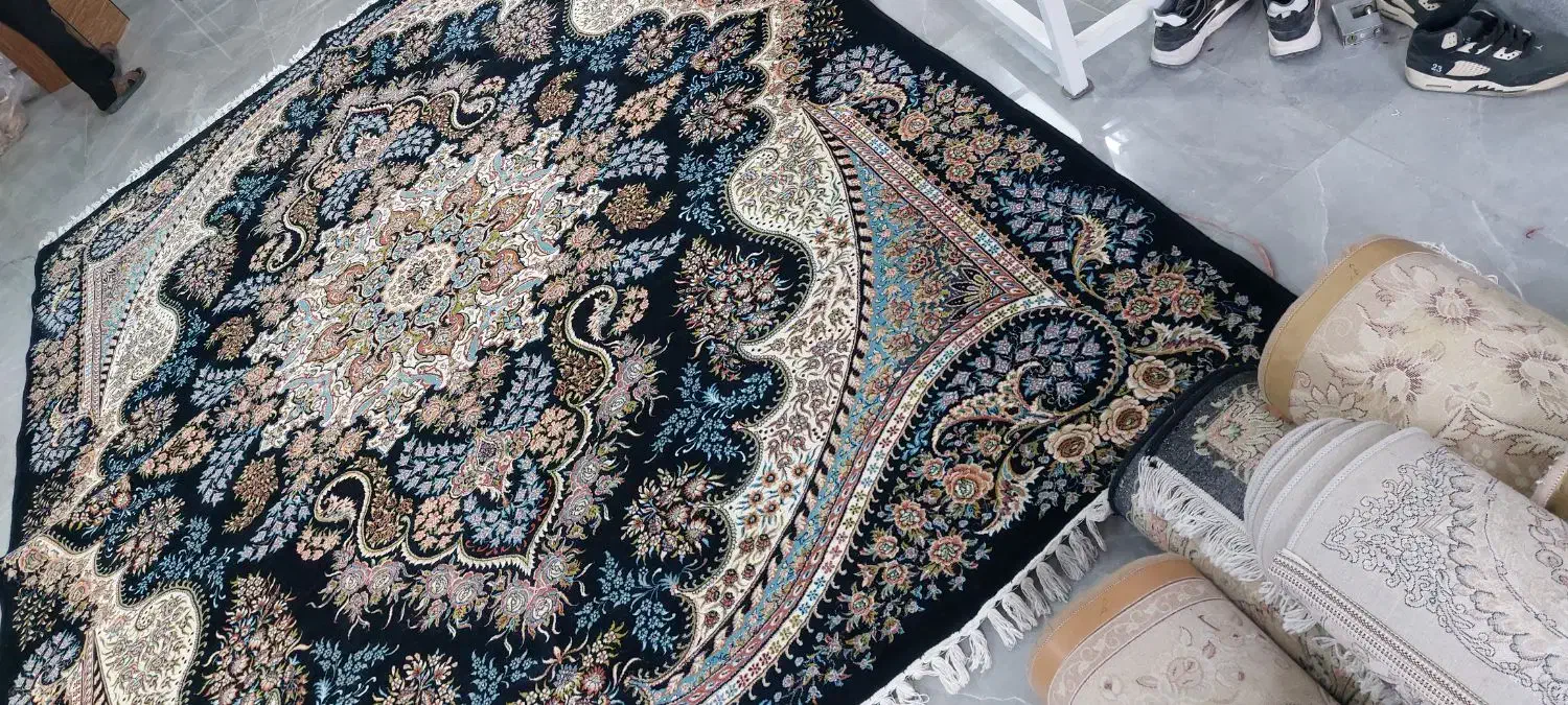 ۱ تخته فرش ۱۲ متری ۷۰۰ شانه تراکم ۲۵۵۰|فرش|نسیم‌شهر, |دیوار