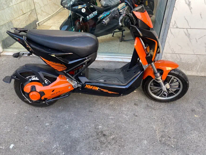 هیلتون ۱۵۰|موتورسیکلت|تهران, مولوی|دیوار