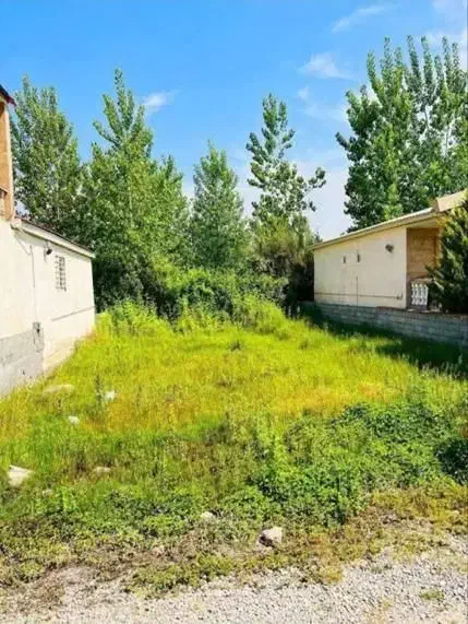 زمین۲۰۰متری/قابل ساخت/انشعابات روی ملک/سنددار|فروش زمین و ملک کلنگی|چمستان, |دیوار