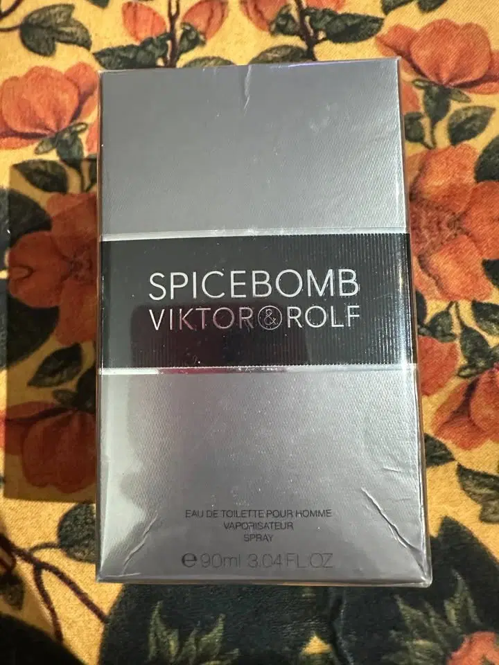 Viktor Rolf Spicebomb 90m|آرایشی، بهداشتی، درمانی|بوشهر, |دیوار