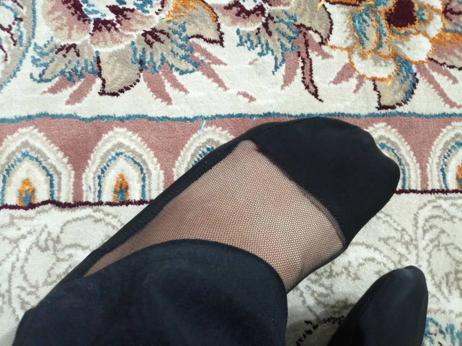 انواع جوراب دست دوز،ساق دست و روسری و چادر عقد حرم|لباس|زاهدان, |دیوار