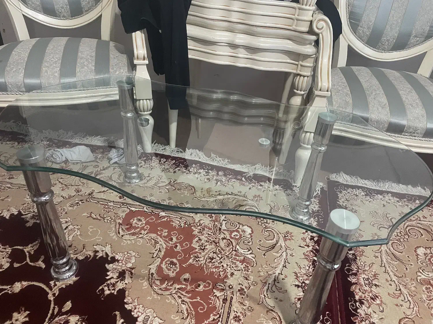 میز|میز و صندلی غذاخوری|ارومیه, |دیوار