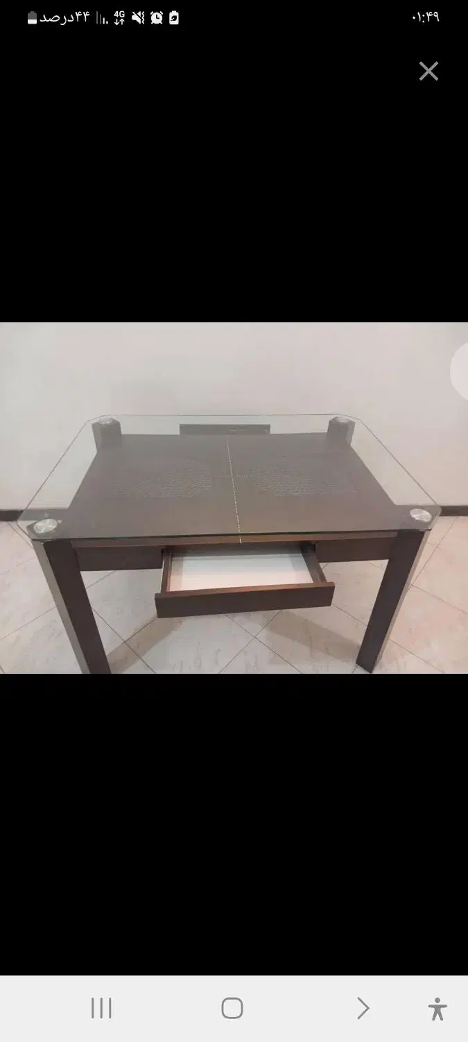 نهارخوری|میز و صندلی غذاخوری|مهاجران, |دیوار