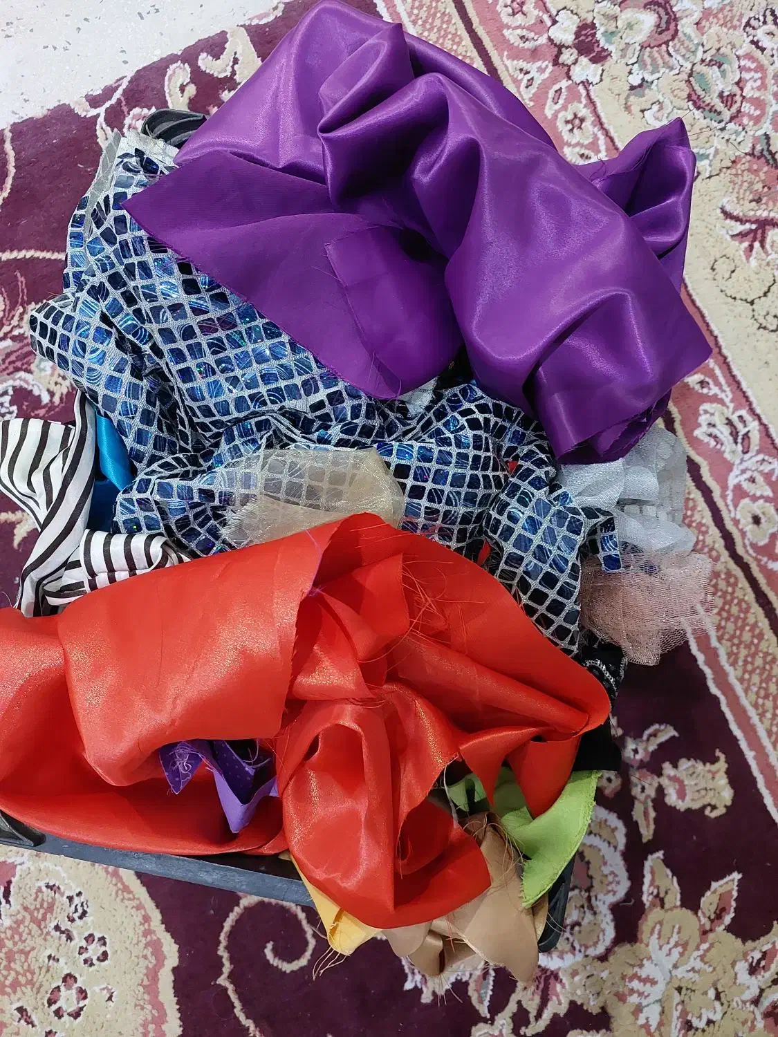 تکه پارچه|کلکسیون و سرگرمی|چغادک, |دیوار